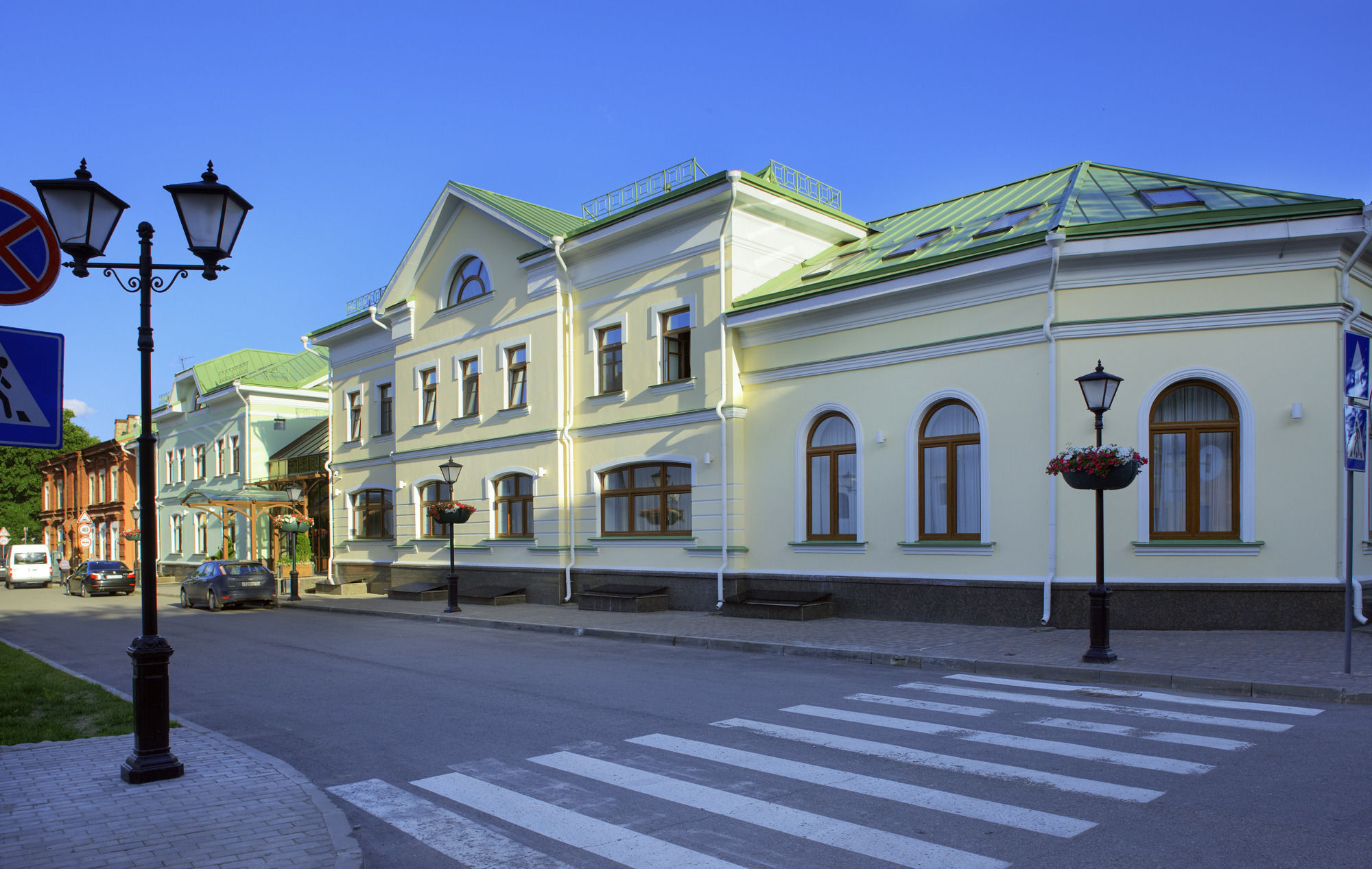 فندق بسكوففي  Dvor Podznoeva - Business Building المظهر الخارجي الصورة